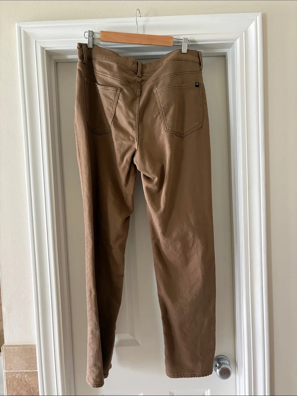 Banana Republic Men's Straight-Leg Jeans in Brown